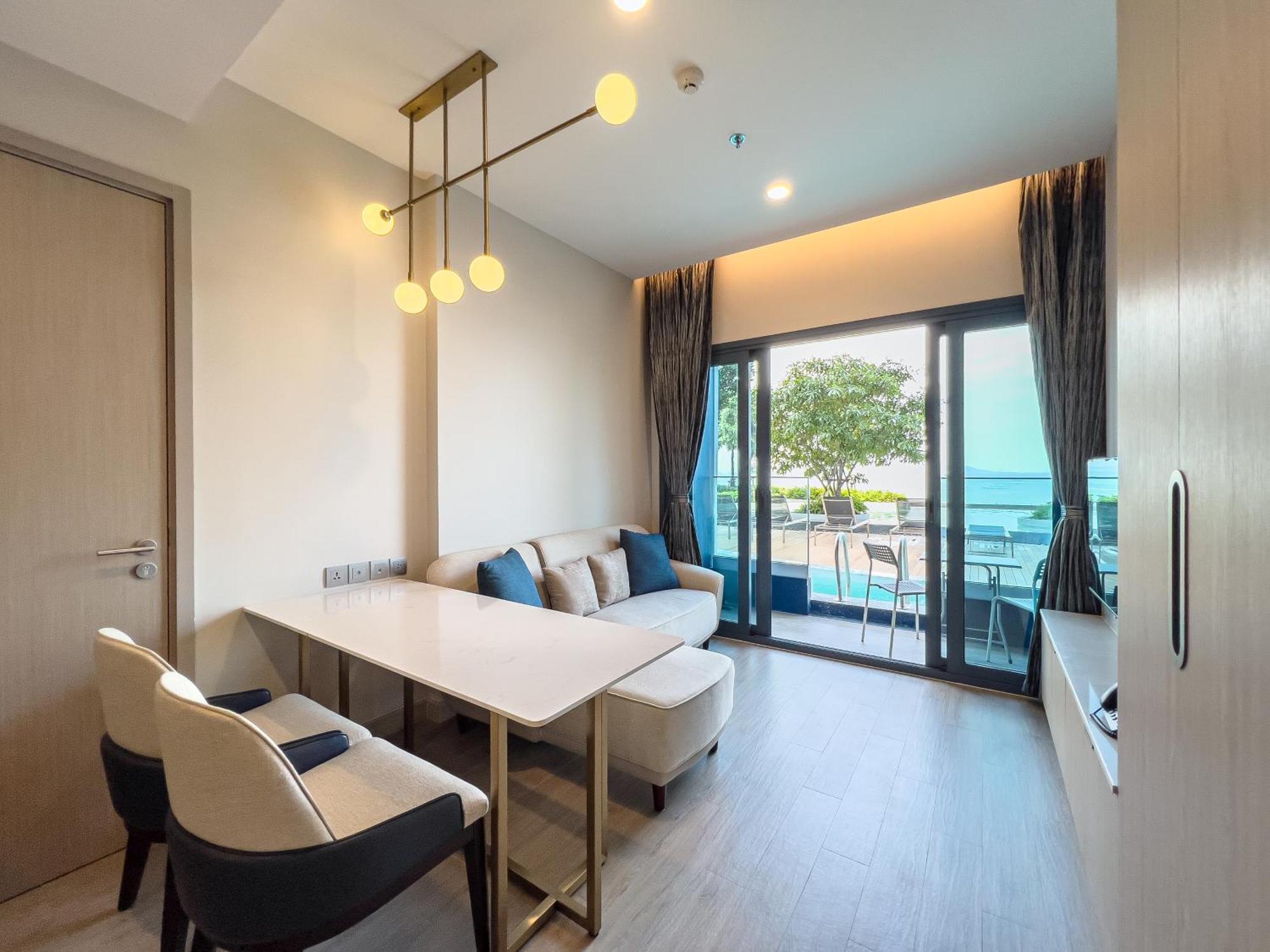 S Sriracha Hotel & Residence シーラーチャー エクステリア 写真